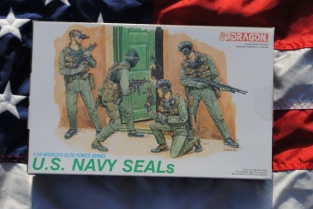 Dragon 3017 U.S.NAVY SEALS